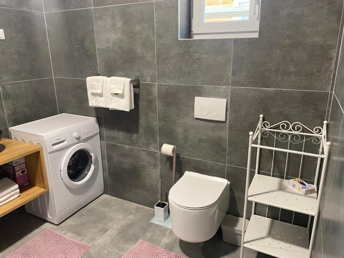 Penthouse West S Leilighet Varaždin Eksteriør bilde