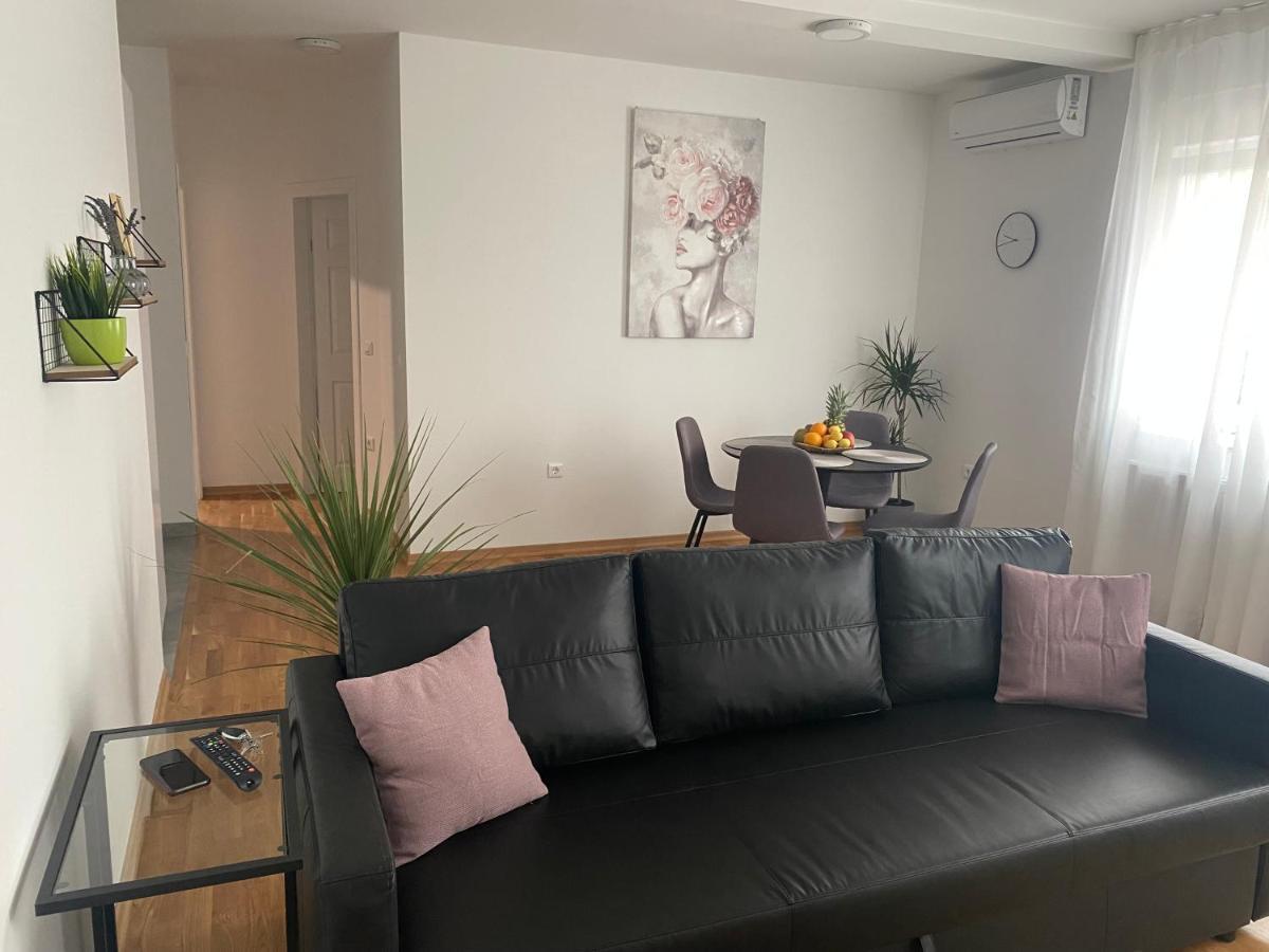 Penthouse West S Leilighet Varaždin Eksteriør bilde