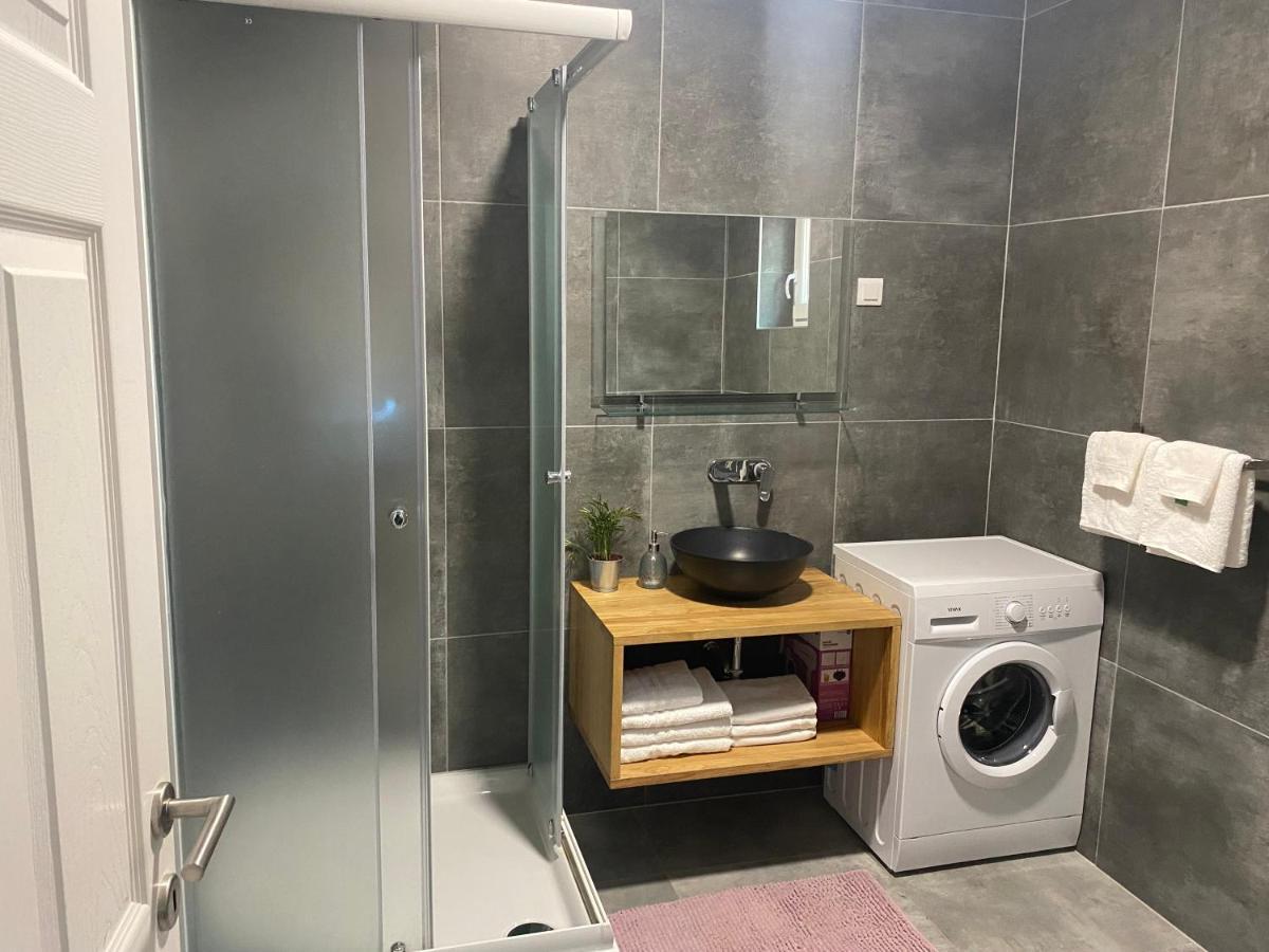 Penthouse West S Leilighet Varaždin Eksteriør bilde