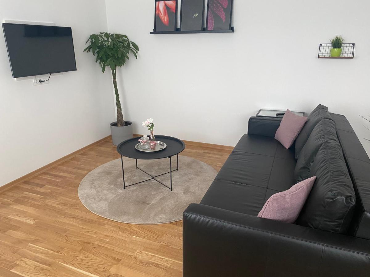 Penthouse West S Leilighet Varaždin Eksteriør bilde